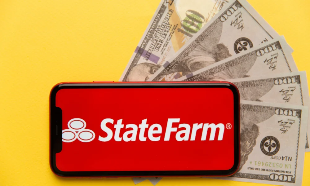 Former claims adjuster sues State Farm over disability leave firing